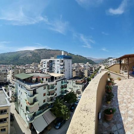 Luis Penthouse Apartment Berat Luaran gambar